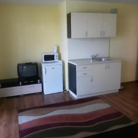 호텔 Black Sea - Breakfast, Pool & Free Parking