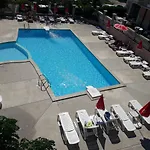 Hotel Black Sea - Breakfast, Pool & Free Parking Obsor