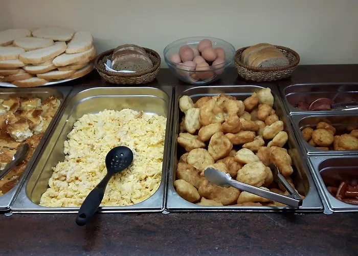 酒店 Black Sea - Breakfast, Pool & Free Parking